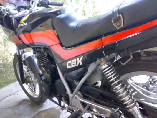 广东潮州3000出售本田CBX250S，进来看看啊