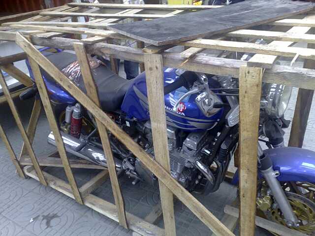 湛江  CB 750 装车记