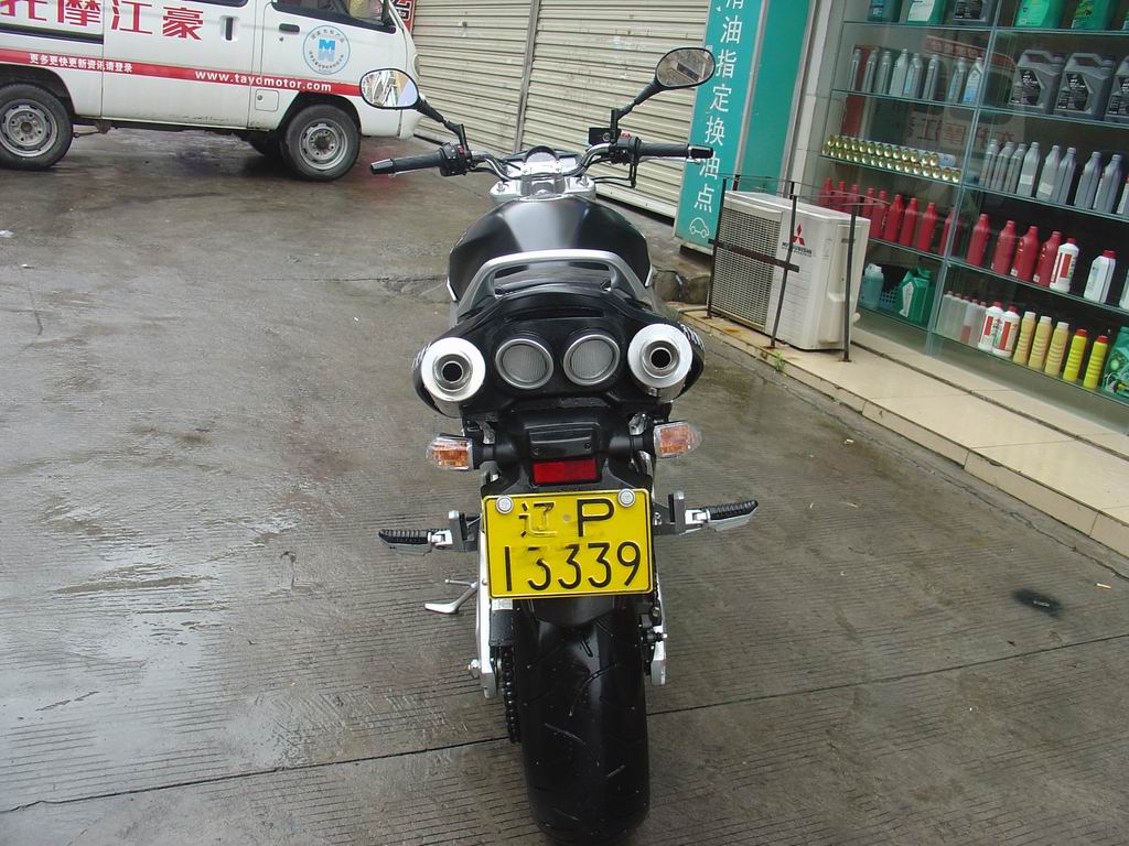 广东河源51000元出售06年SUZUKI GSR-600..