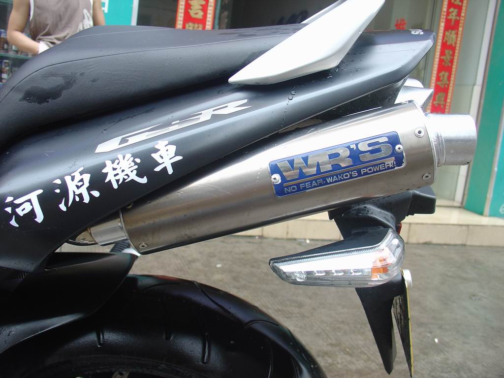 广东河源51000元出售06年SUZUKI GSR-600..