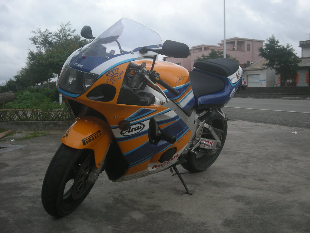 [注意]阳江20000出售GSXR750!,,,坚牌坚证~~!!!!!