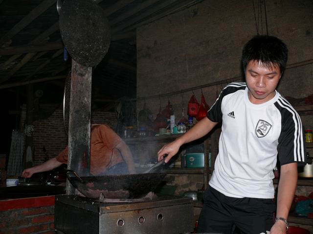 靓仔成新婚一周年纪念&烂滚山BBQ