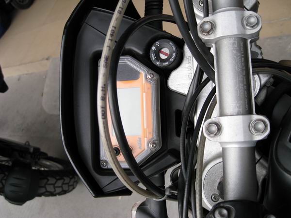 东莞45000元出售04年KTM640
