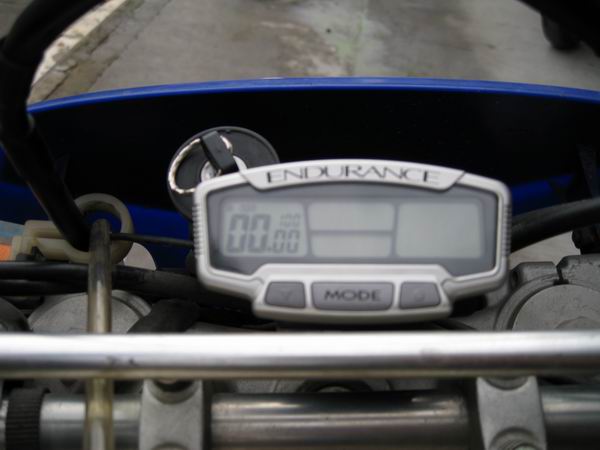 东莞35000元转让专业03年YAMAHA400