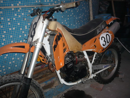 广东鹤山沙坪的CRM250,TDR125.KTM600出售