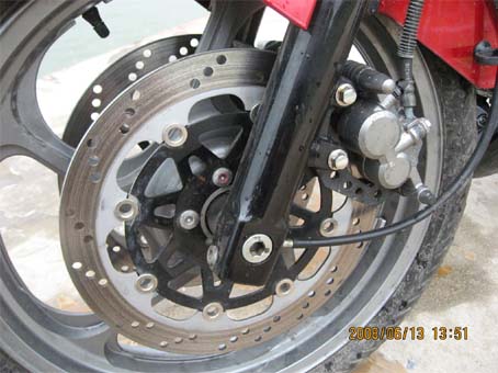 湖北黄石21000元售02年美产川崎GTR1000~