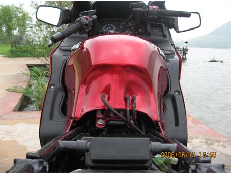 湖北黄石21000元售02年美产川崎GTR1000~