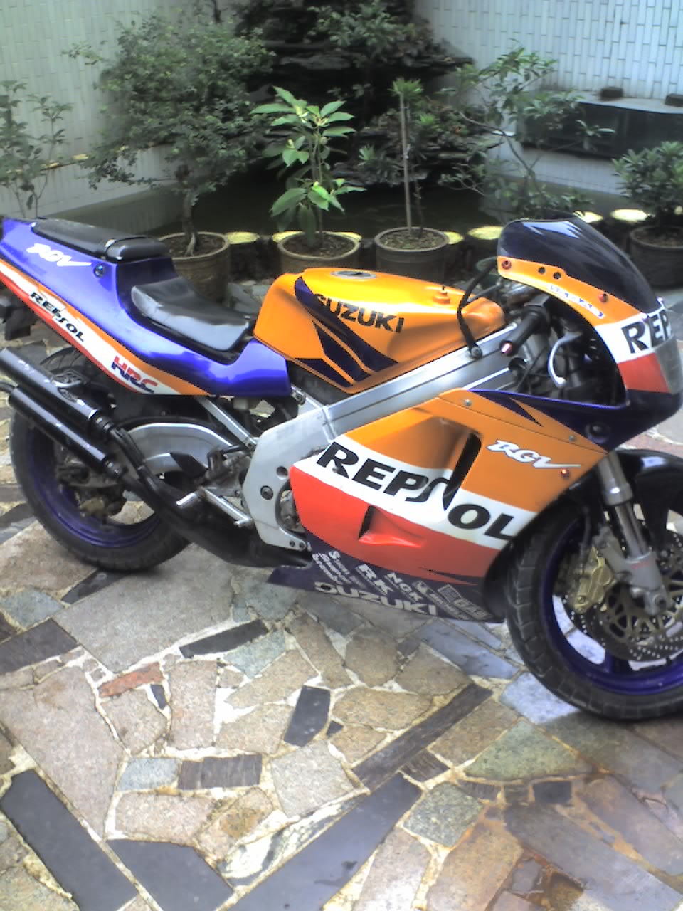 出售铃木RGV250～5500元