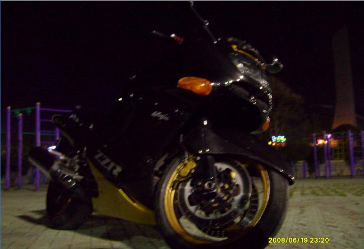 湖北十堰  2W1  售98年原版非原漆ZZR1100