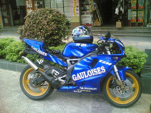 广东深圳出售YAMAHA  V2一辆