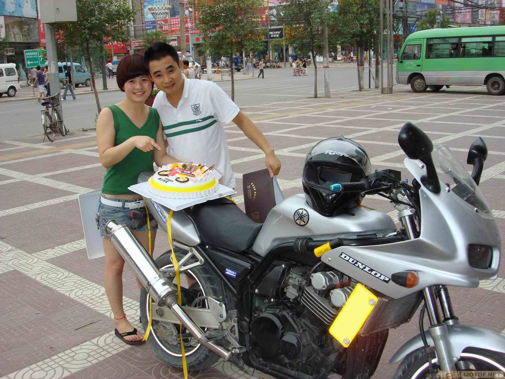 是老款了点。。。。