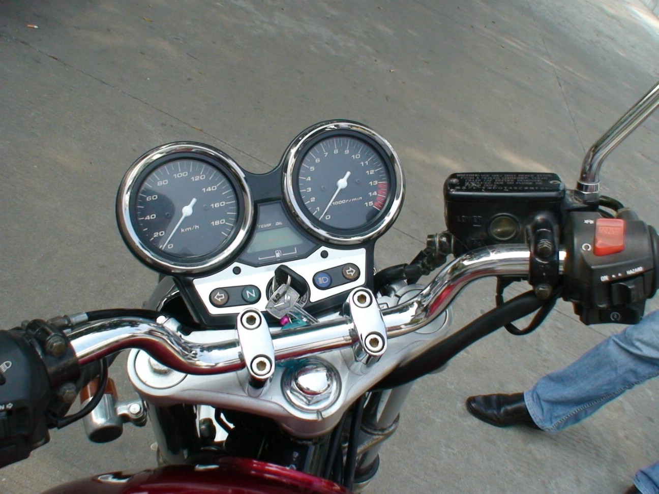 珠海18900元出售01 VTEC1