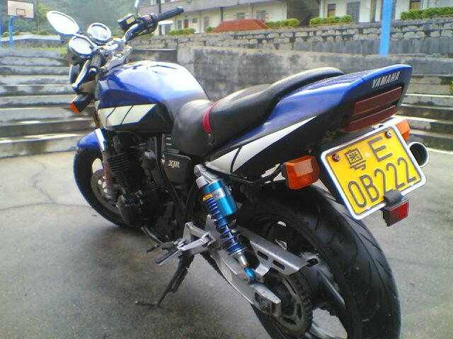 广东肇庆出售ＸＪＲ４００售１００００ＲＭＢ