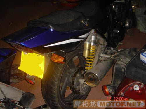 深圳坪地代友出售三台车,96CB400,13800,XJR400,11500,玛格纳250,8000