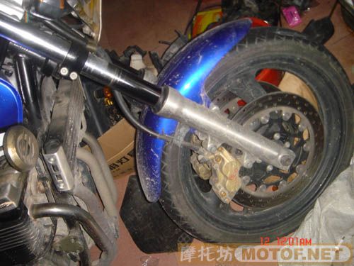 深圳坪地代友出售三台车,96CB400,13800,XJR400,11500,玛格纳250,8000