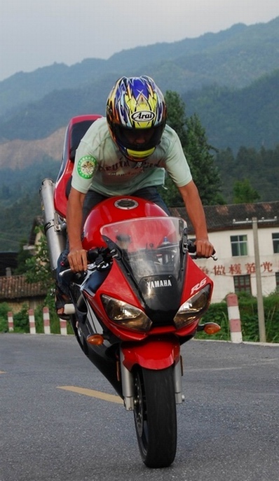 与R6共舞