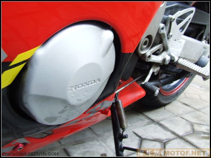 [推荐]佛山禅城23800代友卖CBR600 F4一台