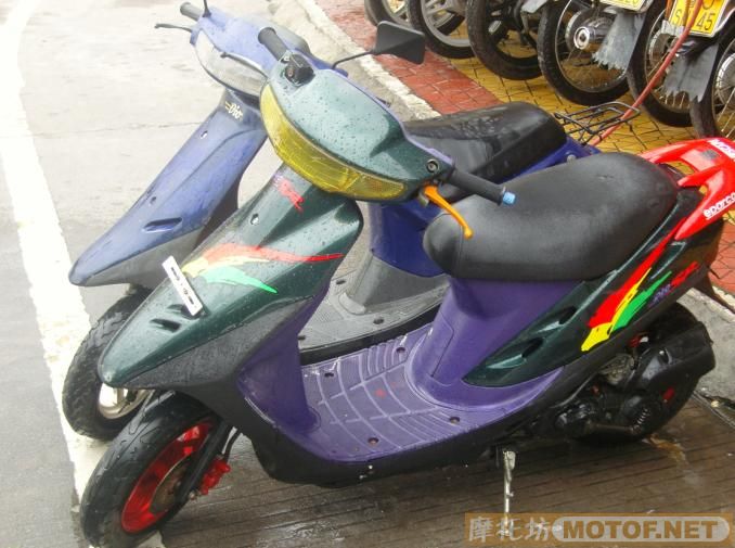 [原创]广东开平代卖94CB400 13000元(可换CBR600或同级数的跑车)另还有多台9成新的女装车