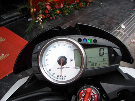 东莞多了台 Z1000