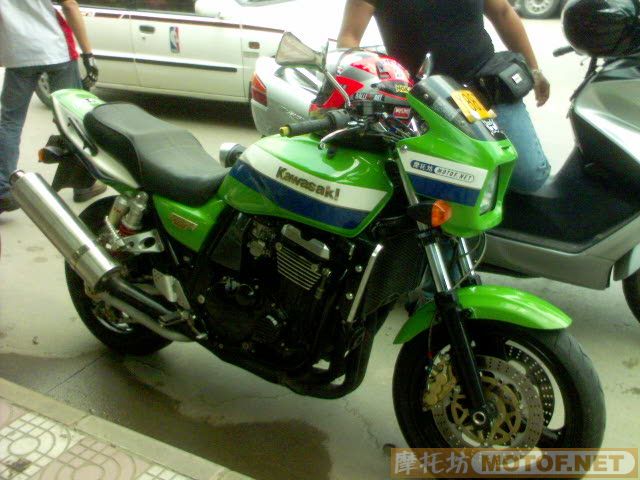 实惠的公升级街车---东莞23800转让川崎ZRX1100