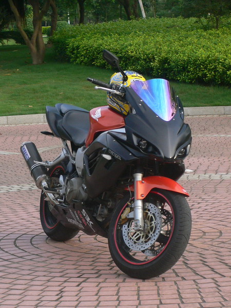 xT3o08cn.jpg