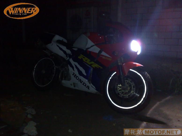 武汉18000出售极品RVF35一台```