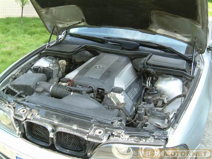 z90XK4RL.jpg