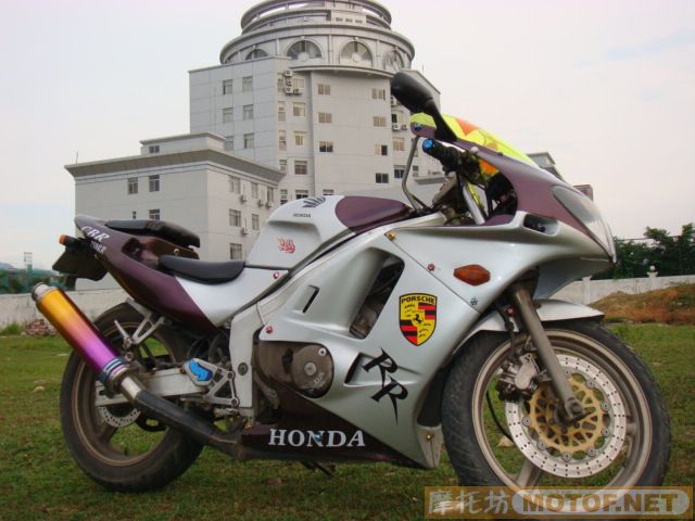 云浮出售 CBR 19一台！6000