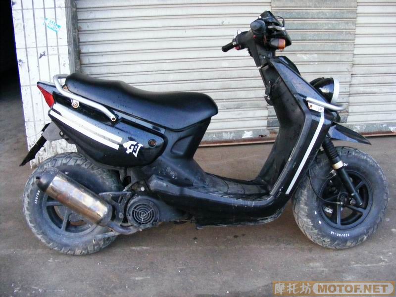 肇庆四会5000元转让BWS100一台.再代友2500卖飞鹰YAMAHA一台.(福禧机头)