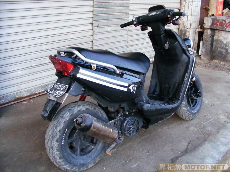 肇庆四会5000元转让BWS100一台.再代友2500卖飞鹰YAMAHA一台.(福禧机头)