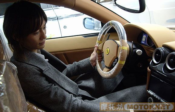 日本仔富豪青山光司的奢华生活（好过分的私人车库）