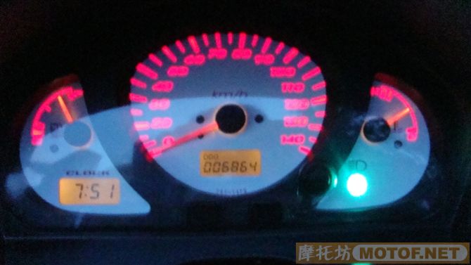 一万一代友出售01年11月产运动版天浪250大绵羊