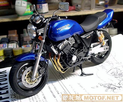 CB400  Big One 模型