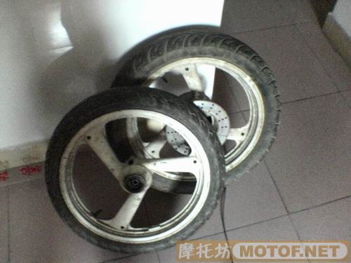 佛山出售Fzr拆车件和福嘻原装零件，１００元起