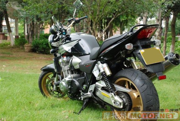 佛山4.8万元转让05款本田电喷CB1300