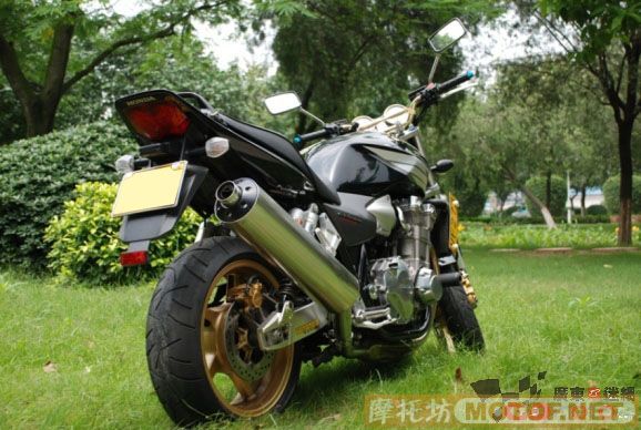 佛山4.8万元转让05款本田电喷CB1300