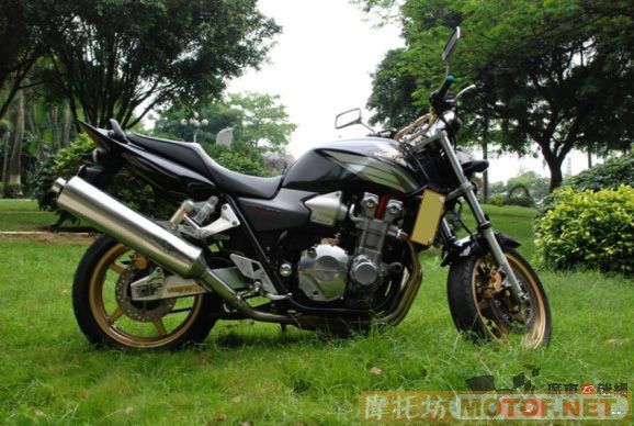 佛山4.8万元转让05款本田电喷CB1300
