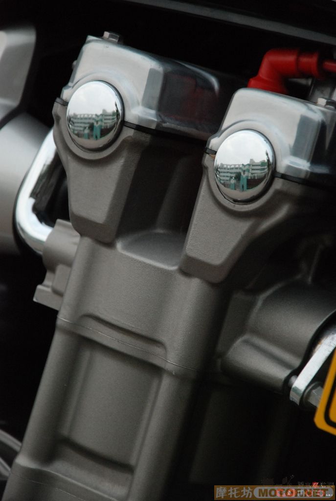 佛山4.8万元转让05款本田电喷CB1300