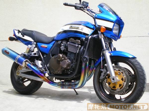 ZRX1200R    好漂亮的彩虹管