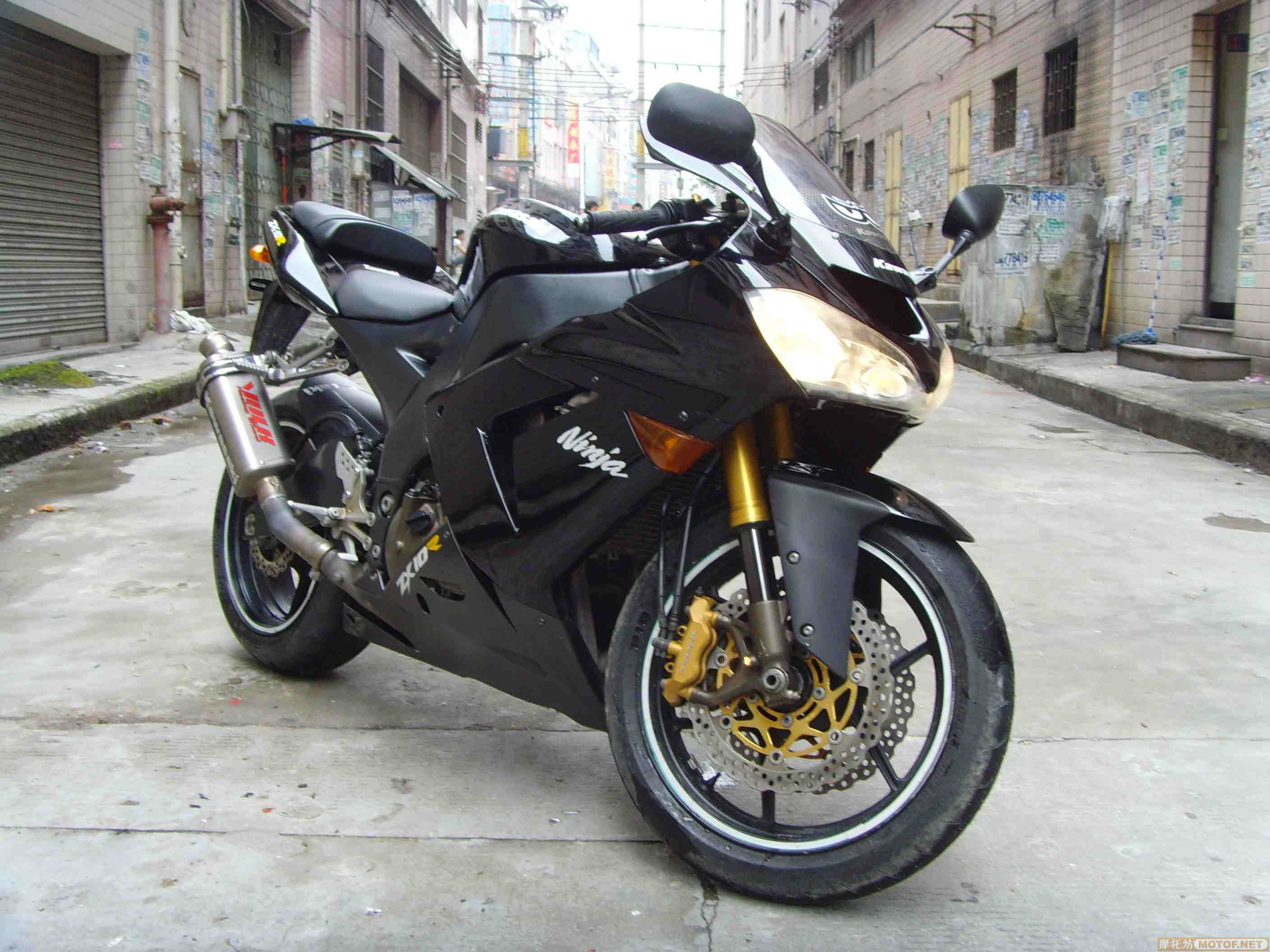 广州新塘05年10R，原价45000！等钱用，劲减3000现价42000，不刀。手快有手慢无。