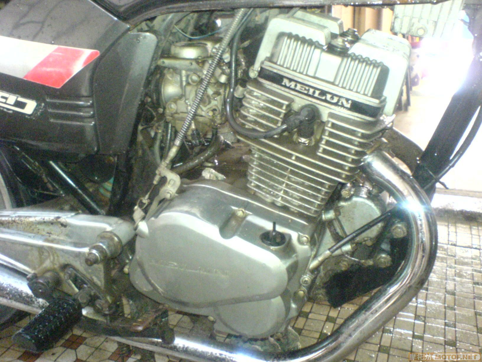 广东阳江代友出售CBT125CC1600元和ZJ125CC1100元。接小刀