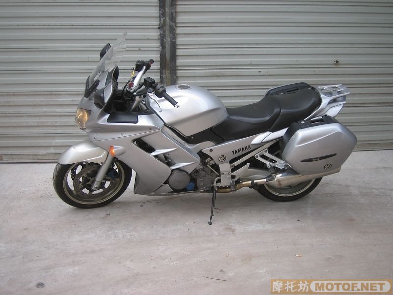 四川49000出售FJR1300一台.