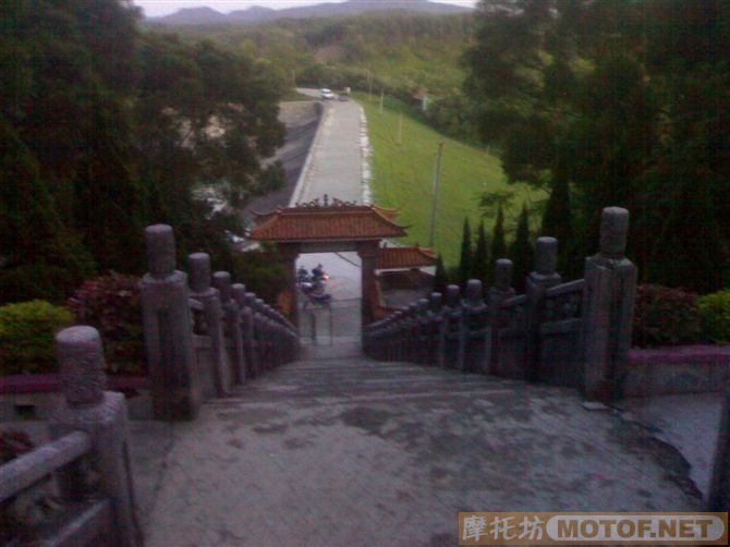 今天和朋友小跑廉江鹤地水库..