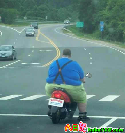 交通工具还是摩托车好...