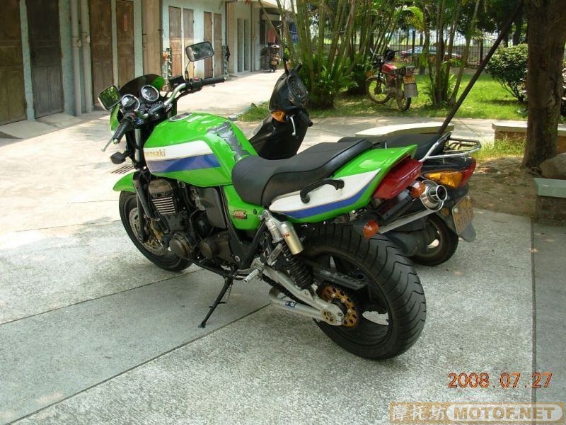 中山RMB32500出讓02款的ZRX1200R一台
