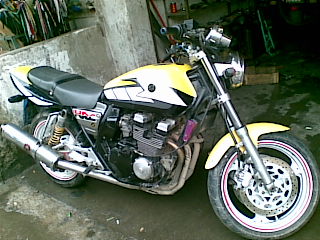 珠海7500出95XJR400