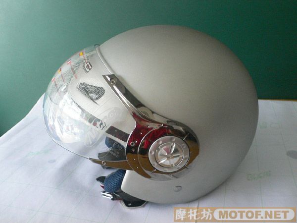 出售外单货尾: 越野盔\全盔\半盔  (广东江门)