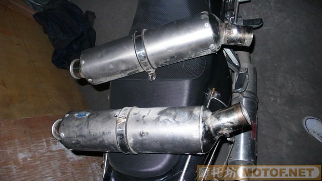广州代友芳村出售HONDA X-4专用排气~