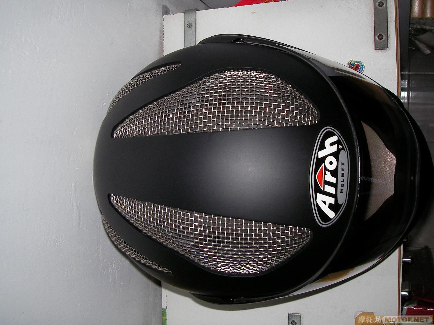 代友卖全黑SHOEI-X11-2500和超型仔爱诺开面盔1200