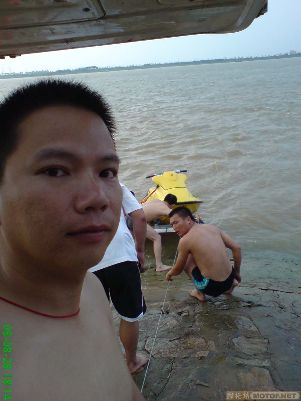 [贴图]玩艇仔
